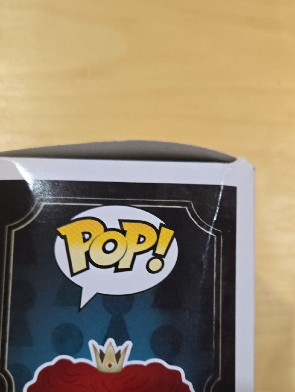 Funko Queen of Hearts Vinyl Figure - Red, White, Black - Picture 5 of 5